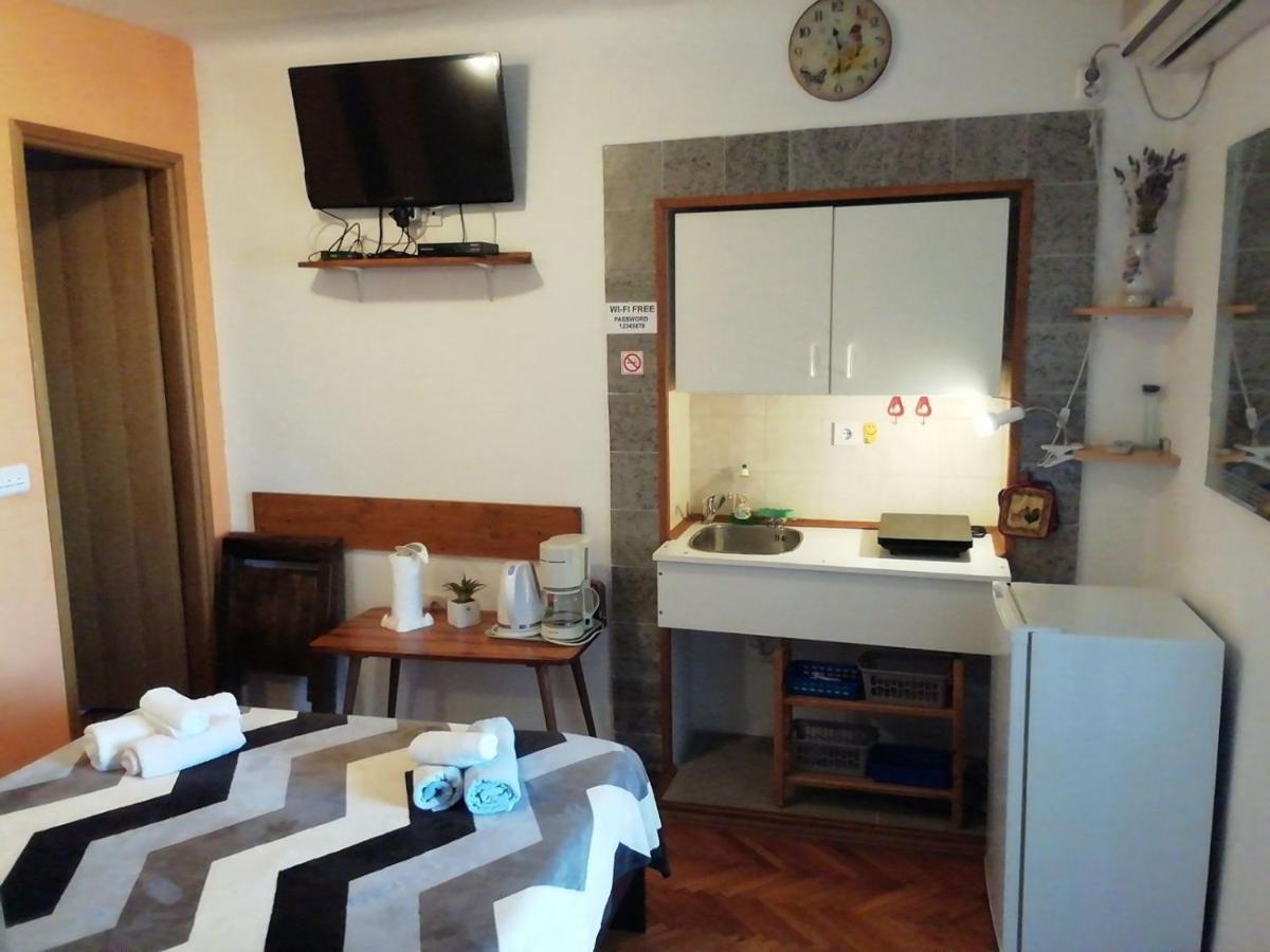 Apartment Agava Miholascica 外观 照片
