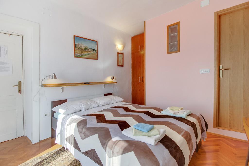 Apartment Agava Miholascica 外观 照片